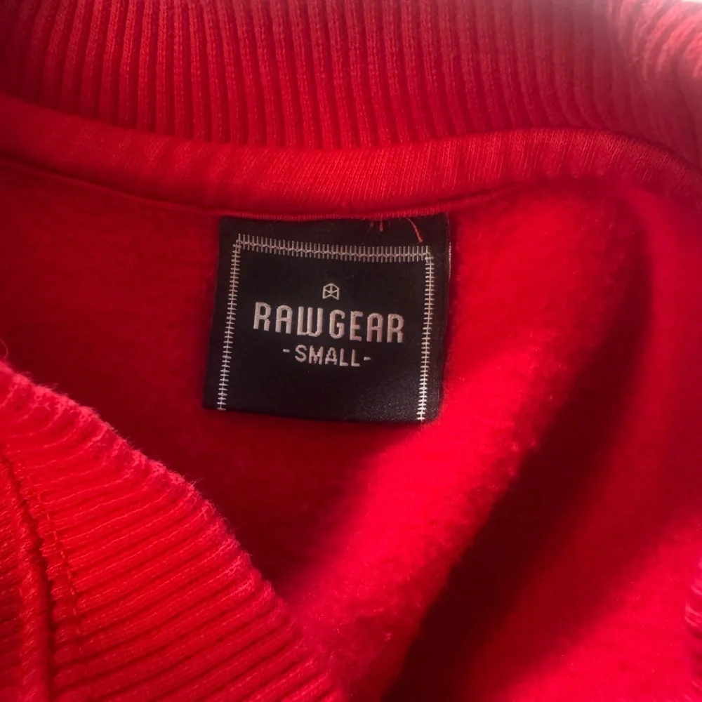 RAWGEAR Los Angeles Defy Red Crewneck Sweatshirt Small